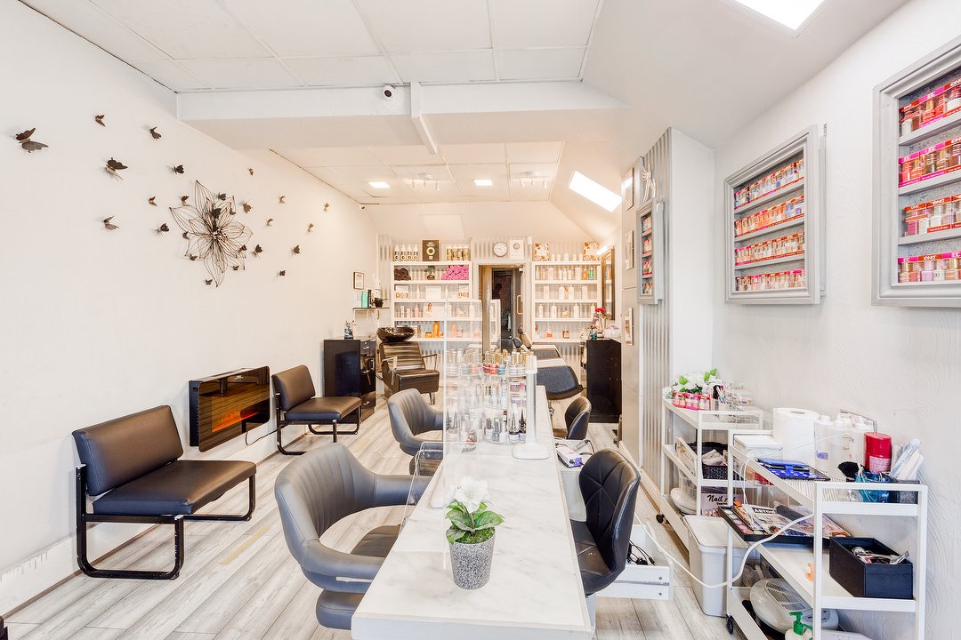 Robs & Bebs Salon Beauty Salon in Great Barr, West Midlands County Treatwell