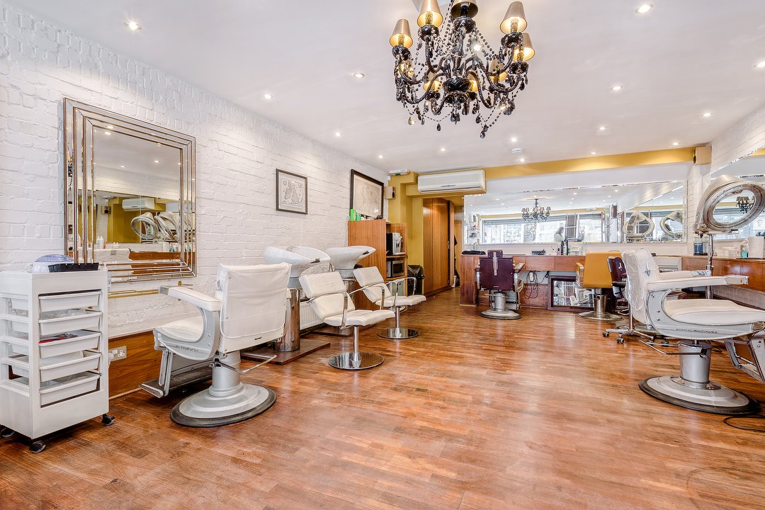 Queen Lux, West Hampstead, London