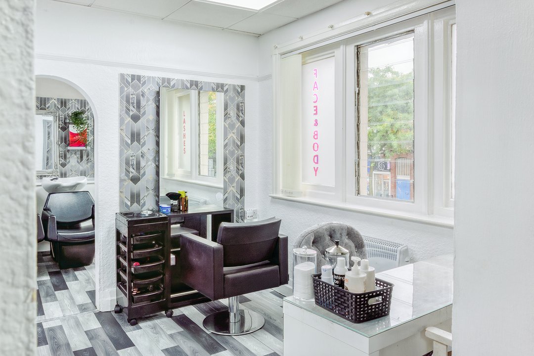 Blush Hair & Beauty Lounge Hair Salon in Chorlton, Manchester Treatwell