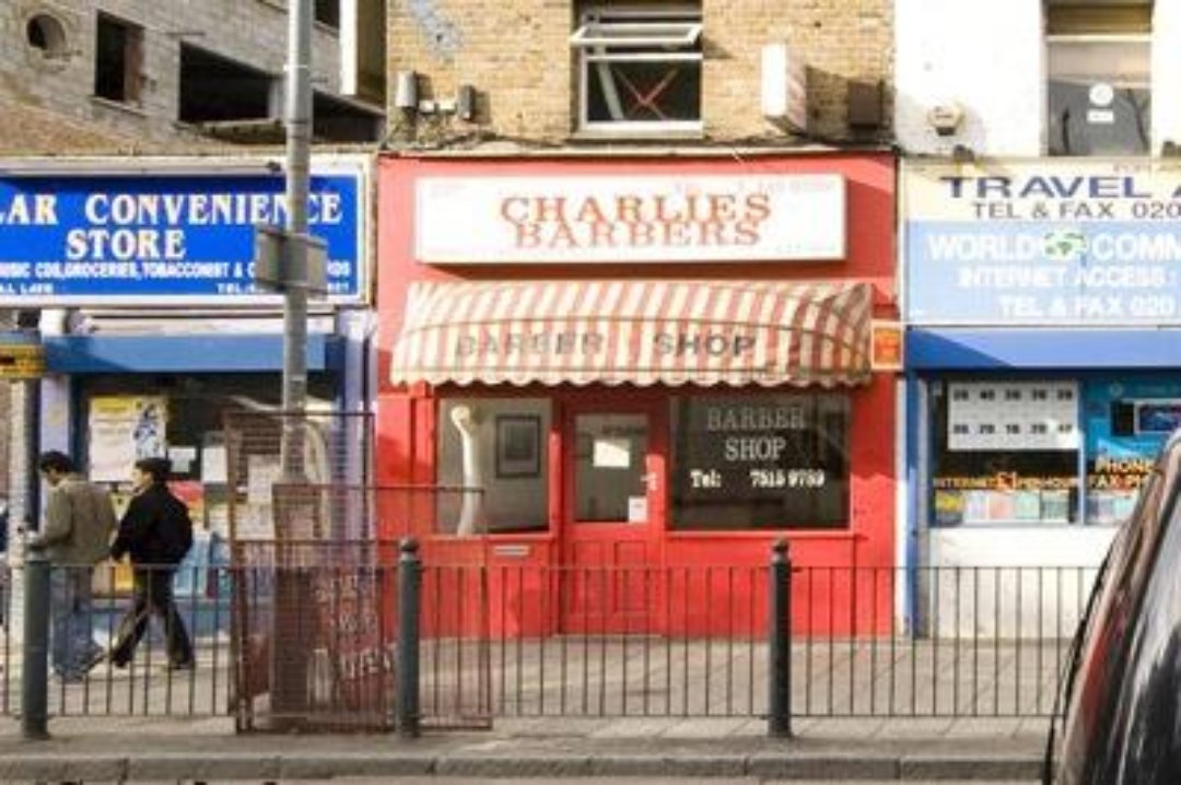 Charlies Barbers, Canary Wharf, London