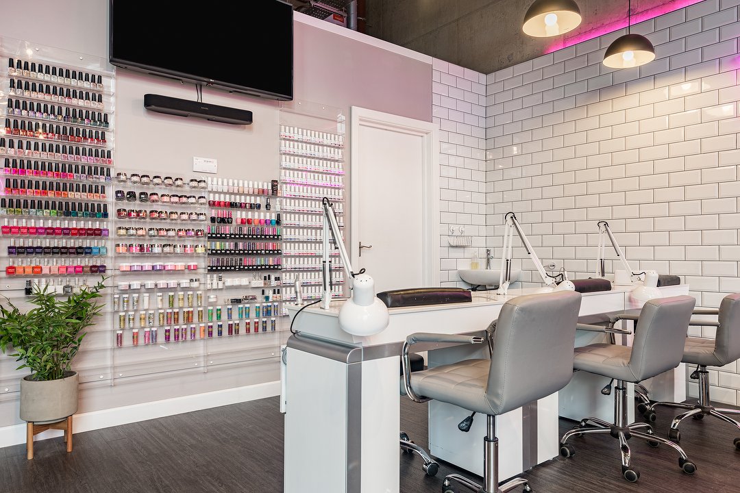 Dream Nails Blackwall Reach, Blackwall, London