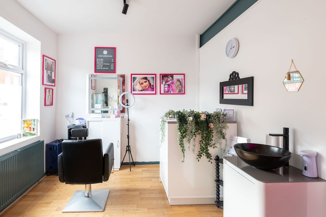 Revival Beauty Salon, Chadderton, Oldham