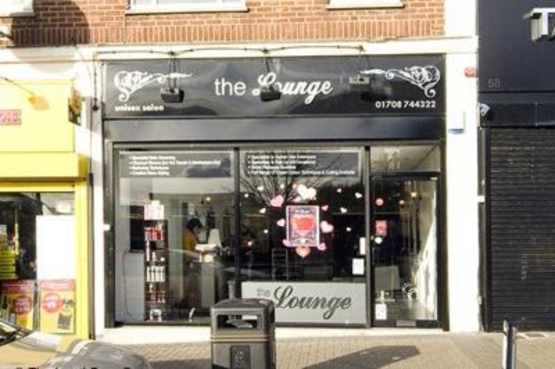 The Lounge, Loughton, Essex