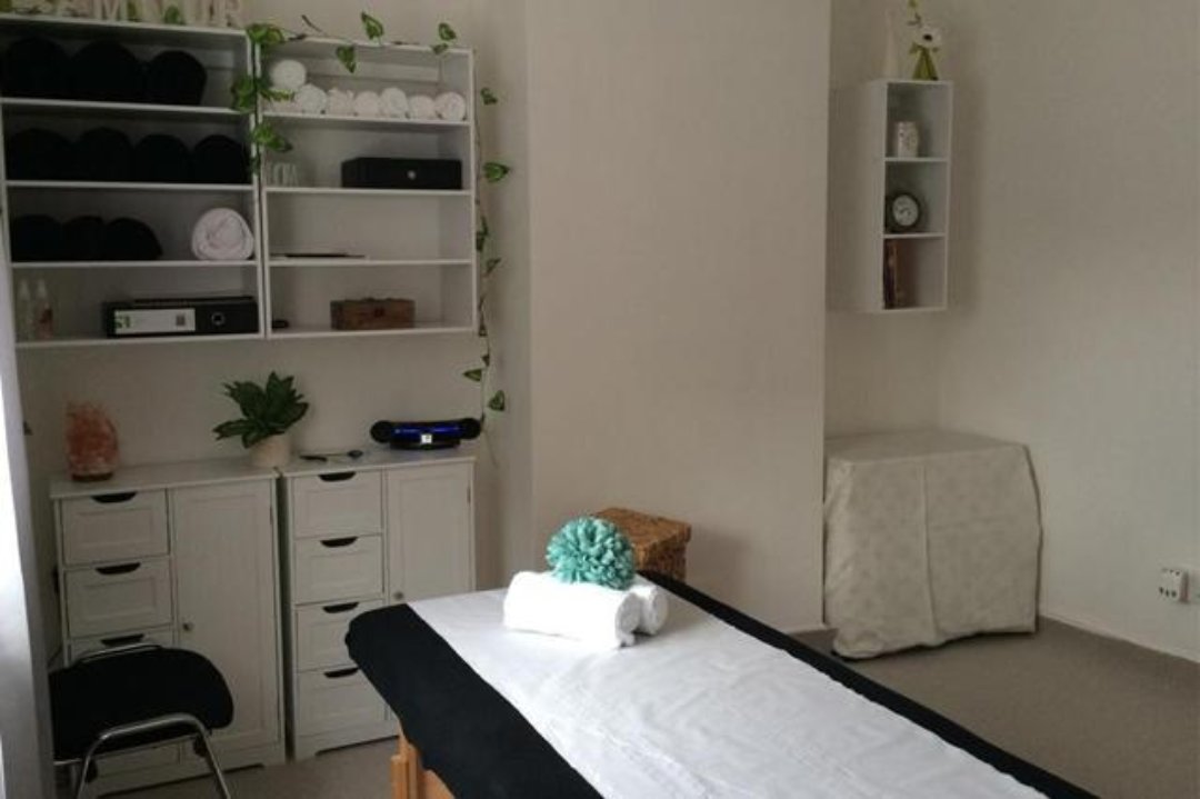 Utopia Massage Therapy, Bromley, London