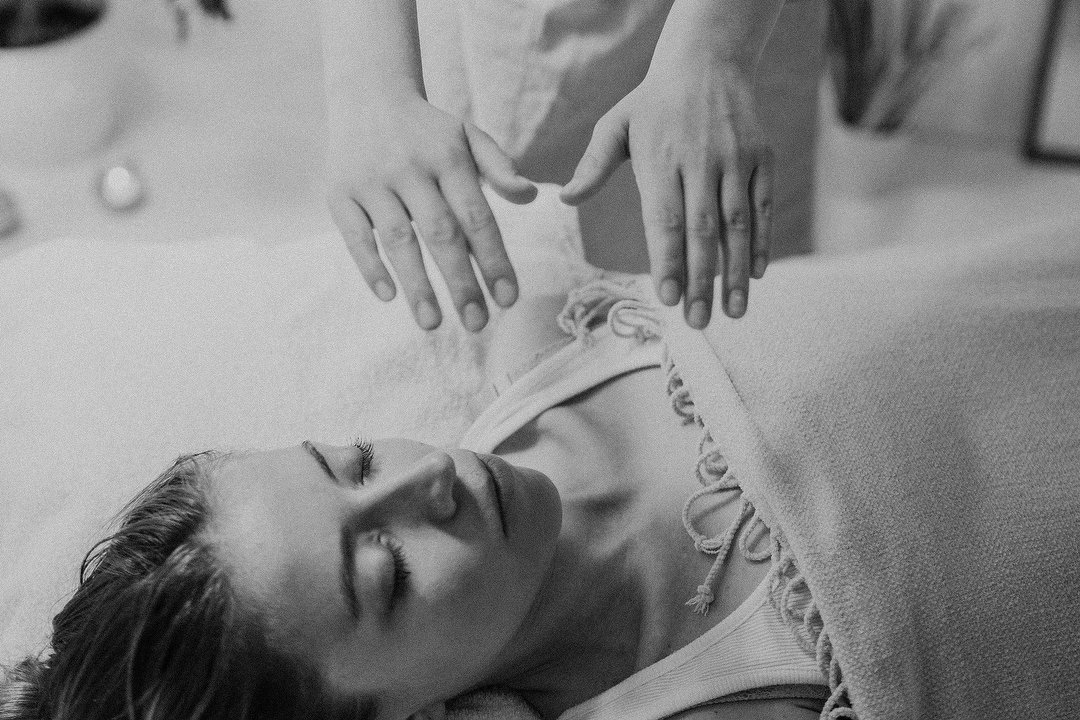 GloLab Massage & Beauty - Women only, Lower Clapton, London