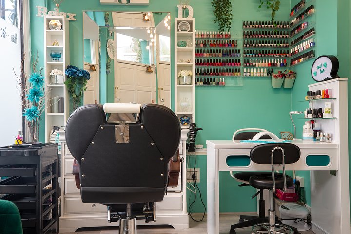 Diamond Hair & Beauty Salon - Ladies Only Salon | Beauty Salon in Merton,  London - Treatwell