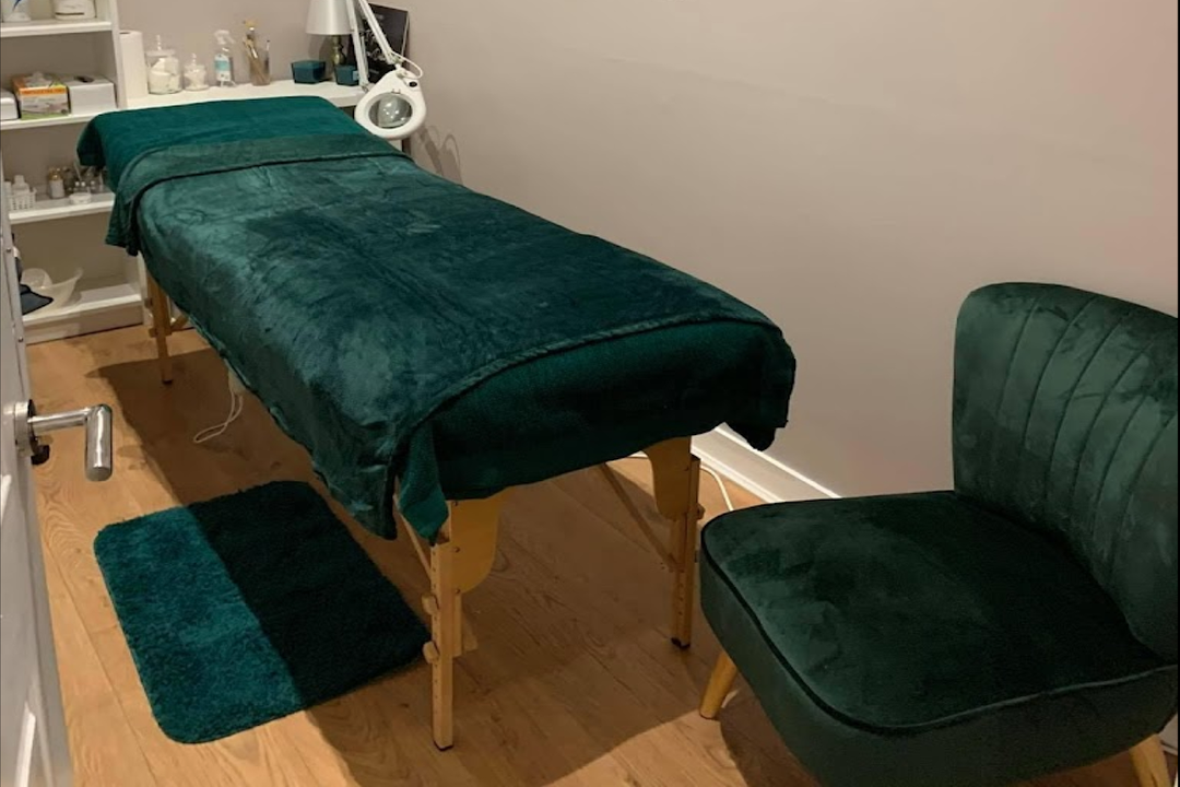 MW Make-Up & Beauty Parlour, Bruntsfield, Edinburgh