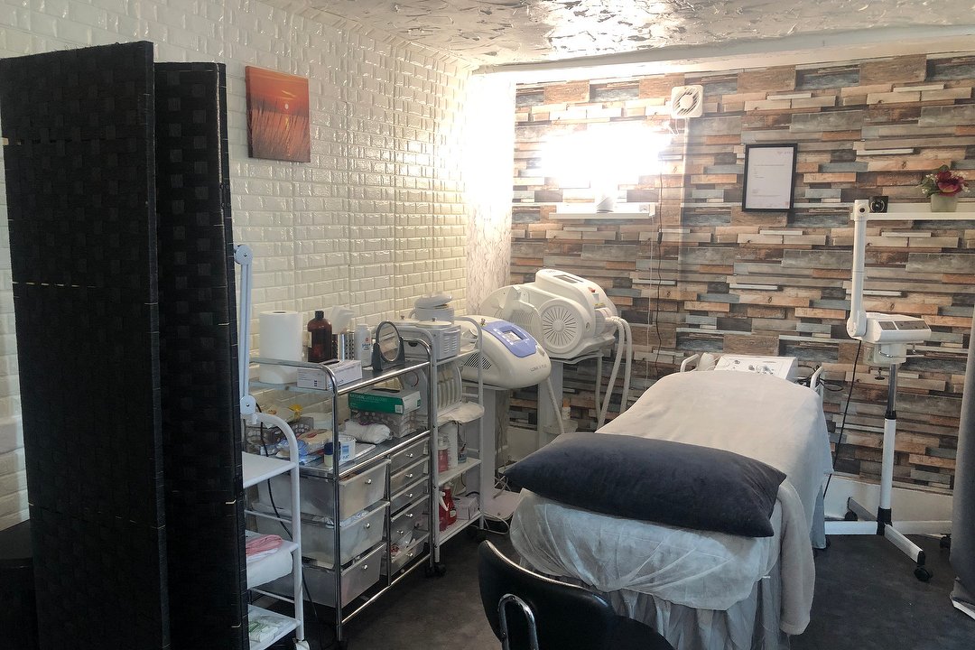 Queens Beauty & Laser Clinic, Abbey Wood Park, London