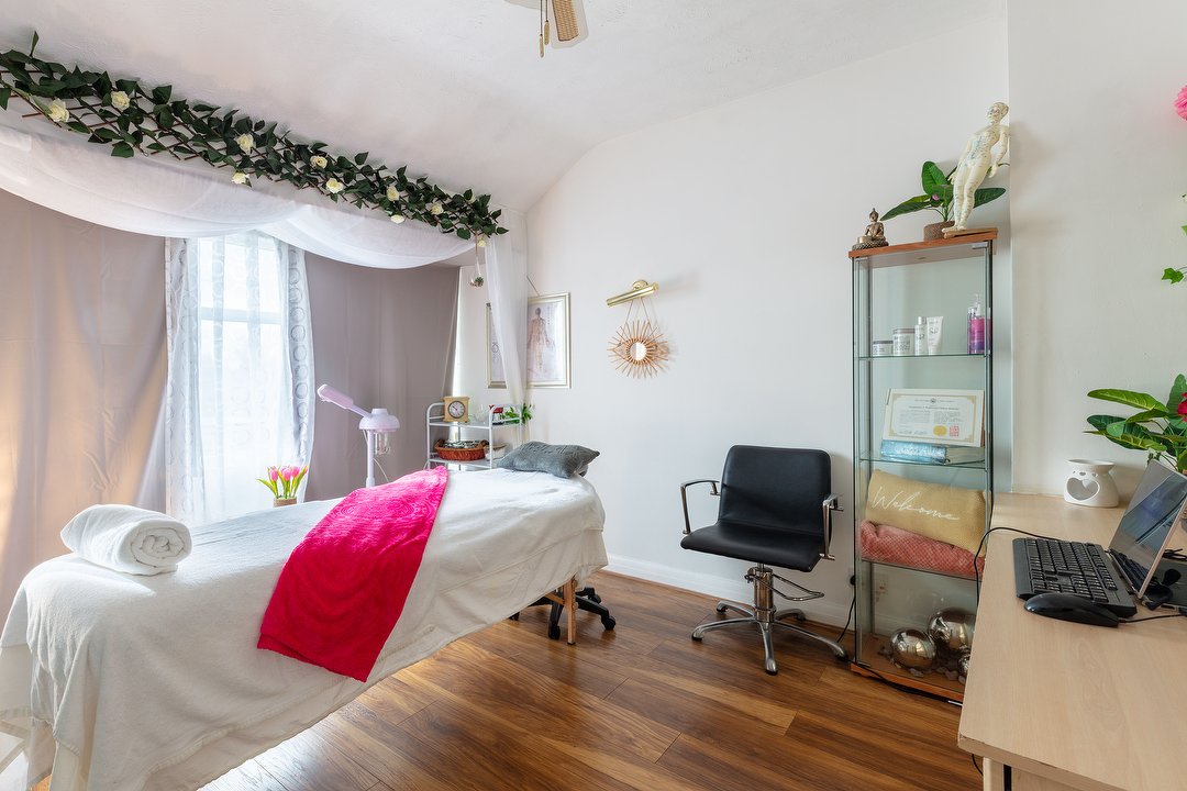 Prodigious Hands Acupuncture, Massage & Beauty, Salford