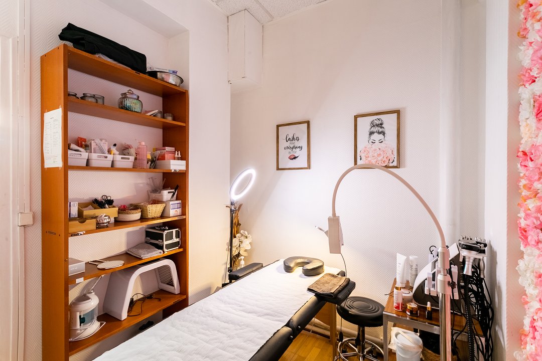 Besthetique, Epinay-Sur-Seine, Seine-Saint-Denis