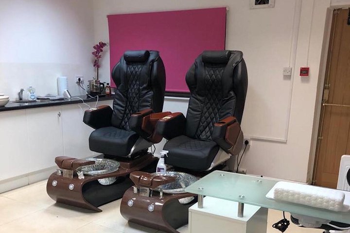 La Belle Hair N Beauty Salon Hair Salon In Hemel Hempstead Hertfordshire Treatwell