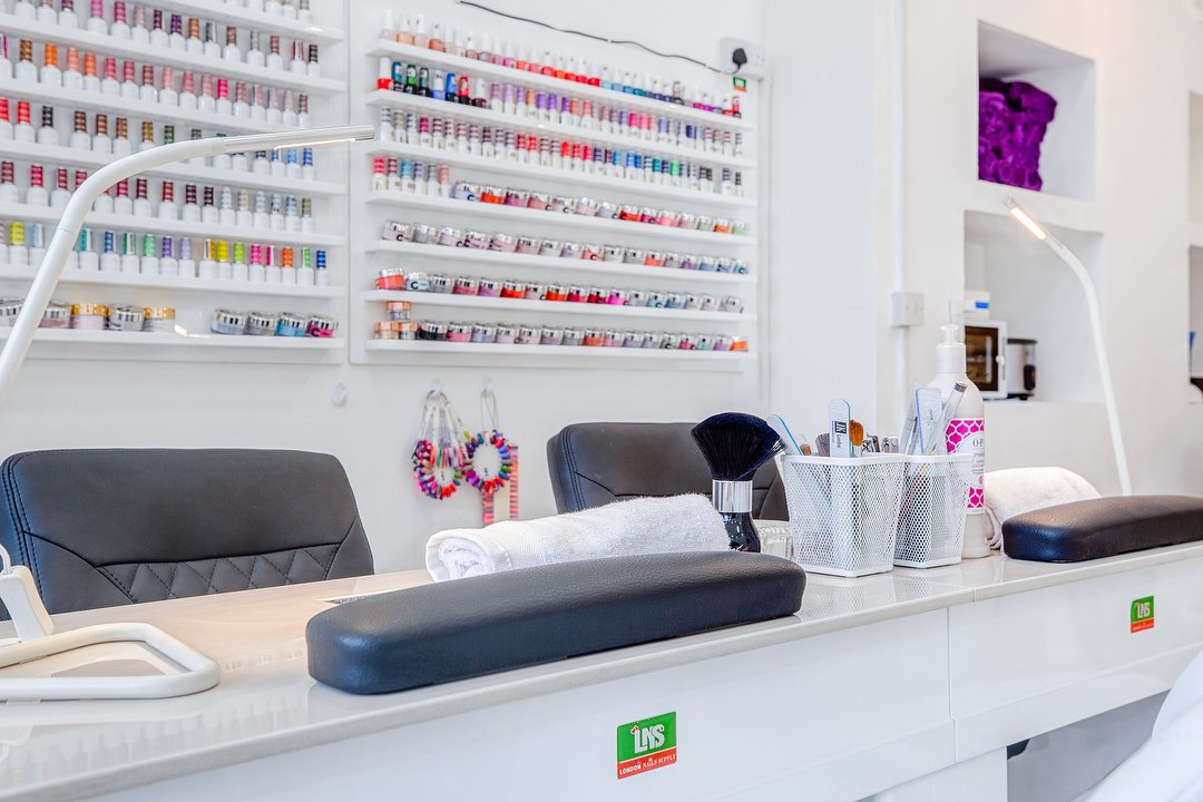 DK Nails Spa, Roehampton, London