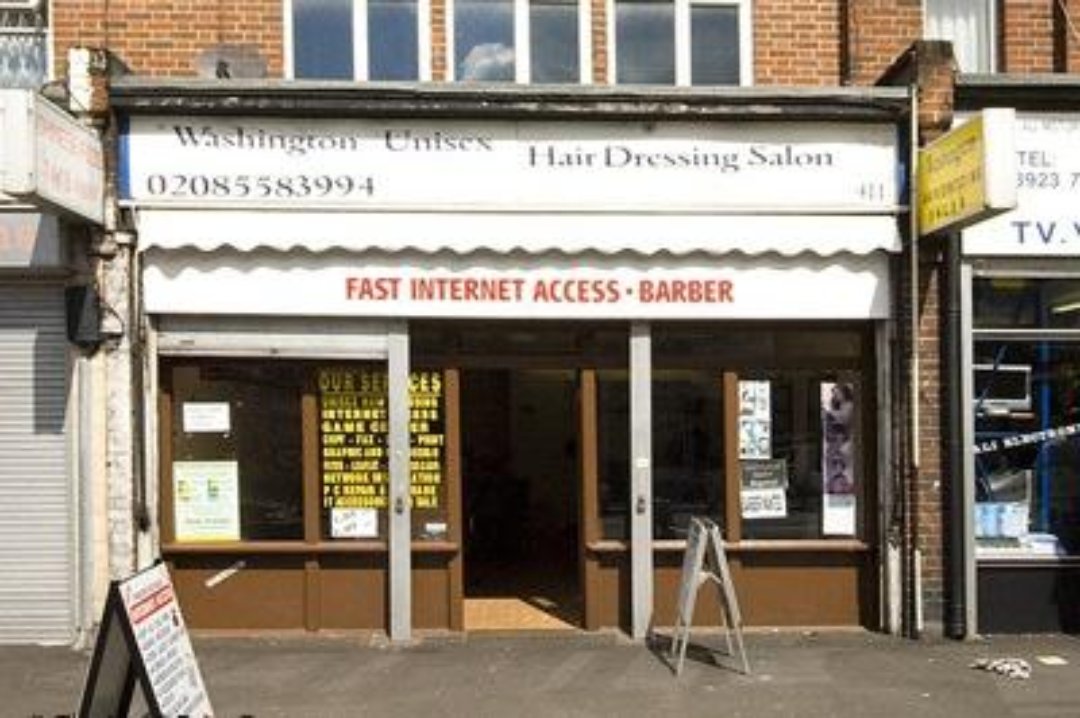 Washington Unisex, Loughton, Essex