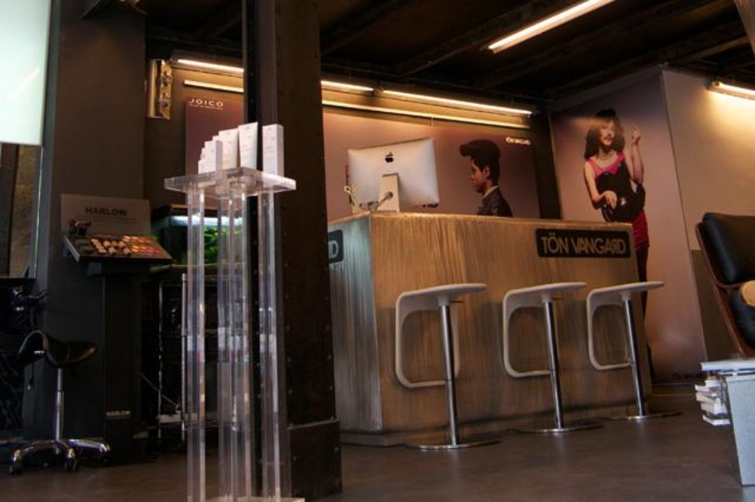 Tön Vangard, L'Antiga Esquerra de l'Eixample, Barcelona