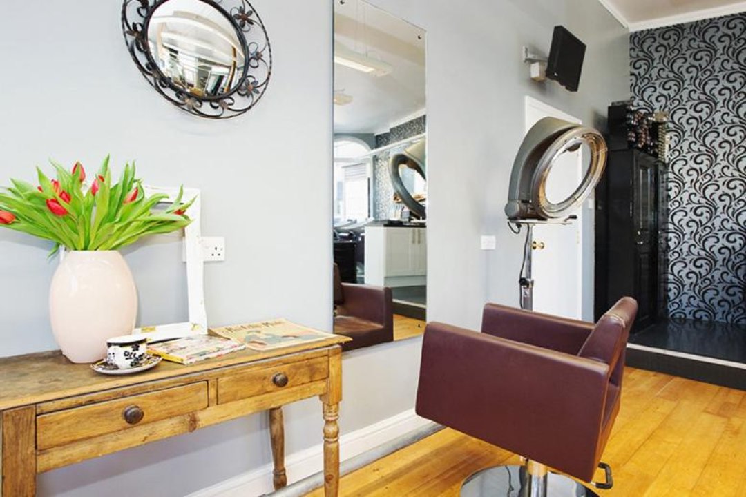 Broadway Hair Boutique, Hackney, London