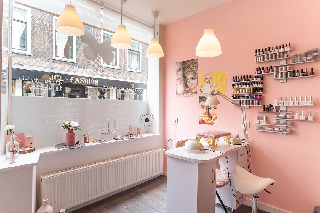 The Aesthetic Room NL, Vlaardingen, Zuid-Holland