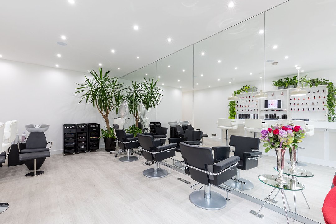 Body La Perla  Beauty Salon in Old Ford, London - Treatwell