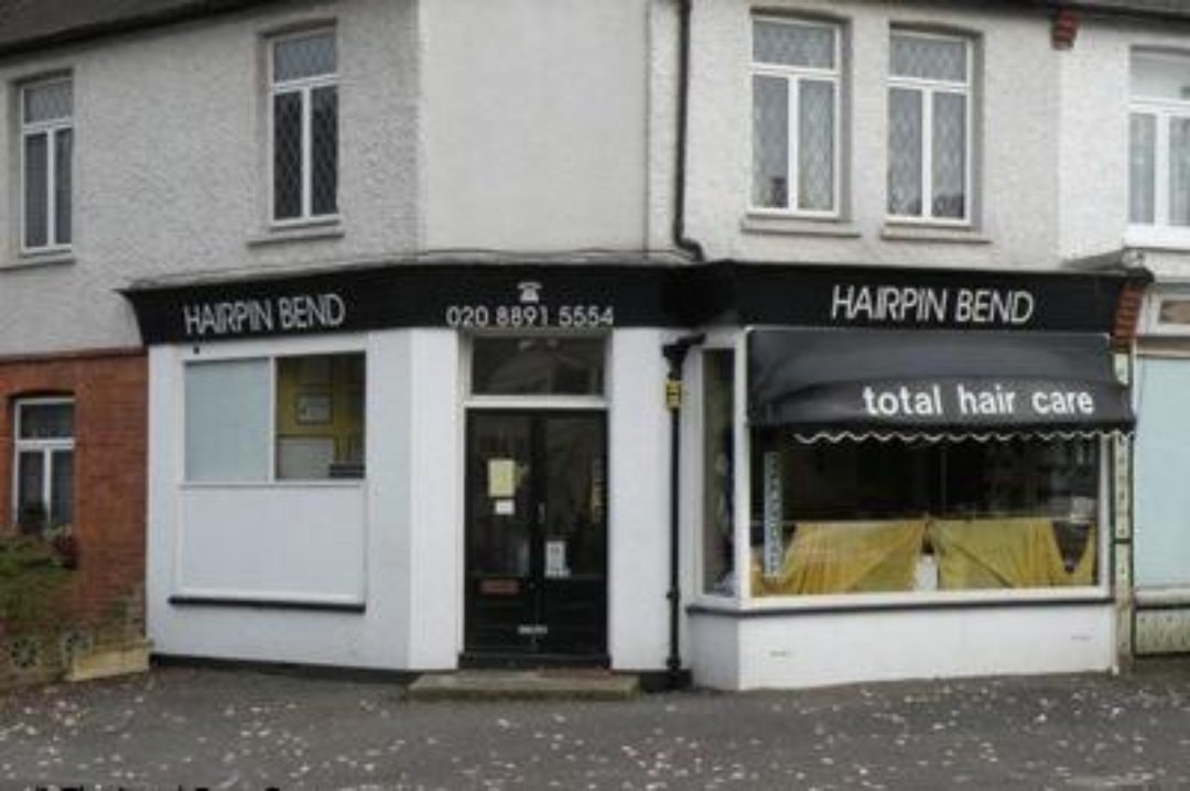 Hairpin Bend, Isleworth, London