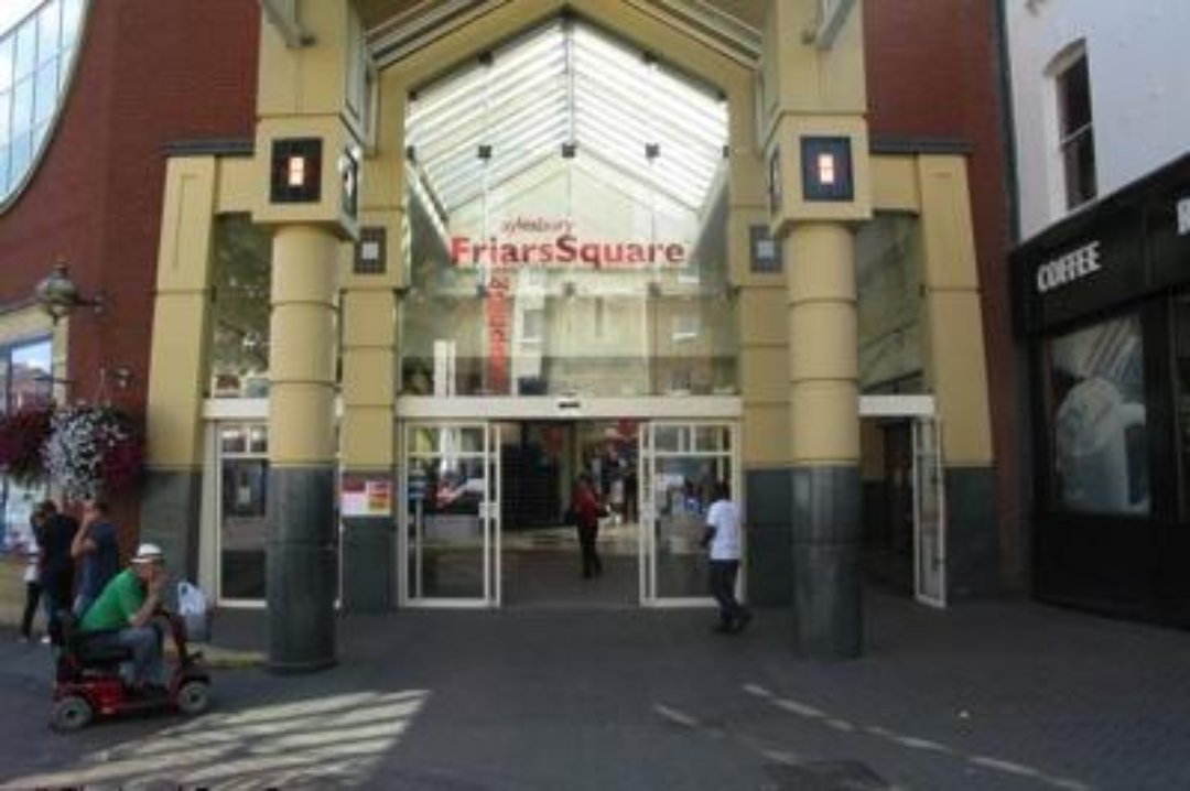 Capilla Hairdressers, Aylesbury, Buckinghamshire