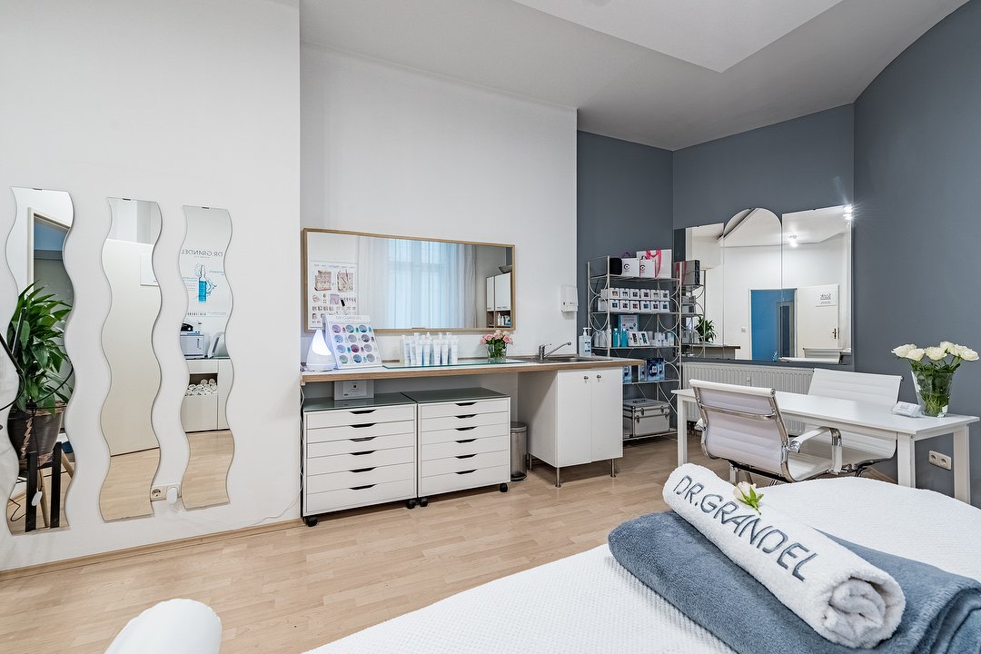 Sonic Beauty bei Aesthetics Group, Halensee, Berlin