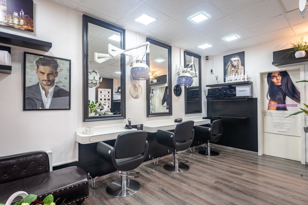 Yatab´s Hair´n´Beauty, Ohlsdorf, Hamburg