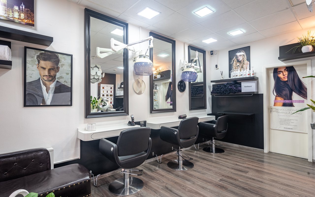 Damen Haare glätten in der Nähe von Einkaufszentrum Steilshoop, Hamburg Treatwell