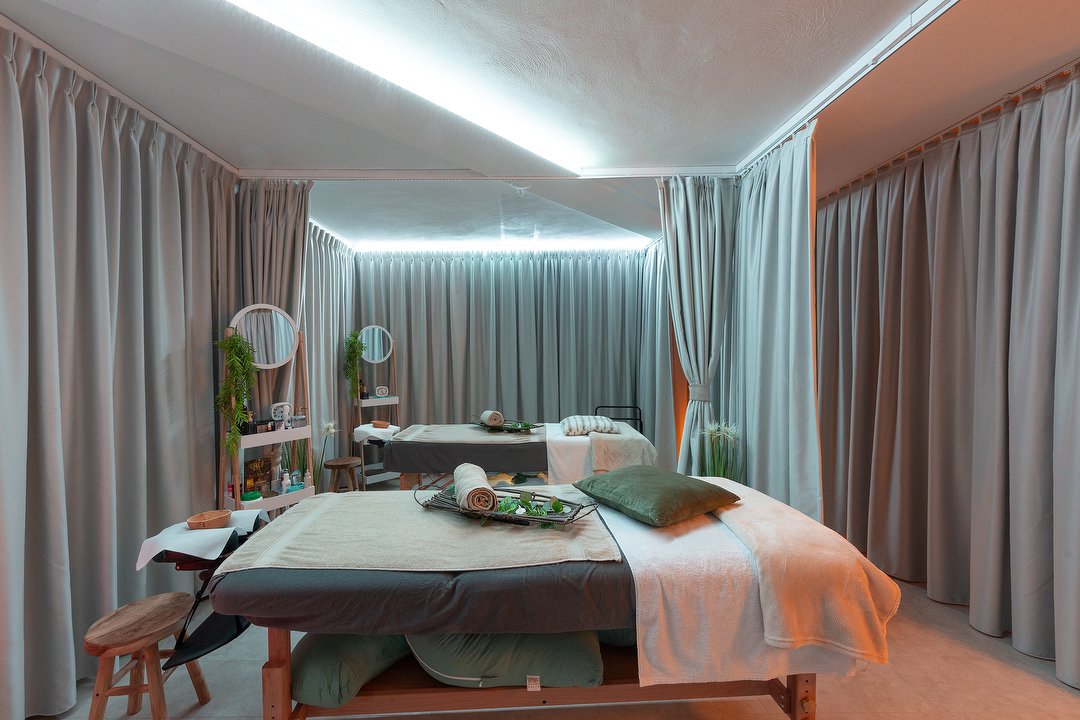 Relax Temple, Almere Stad, Almere