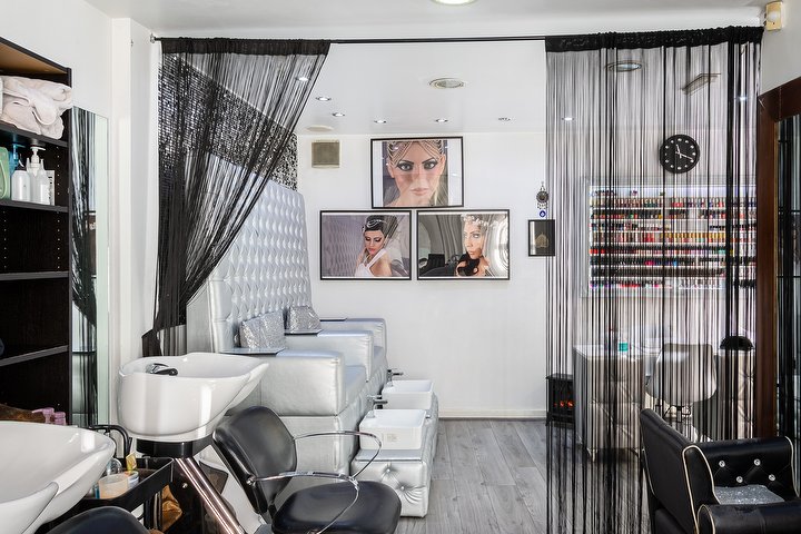 S C Glamour - Épilation Roundhay - Photo de galerie - OneBooking