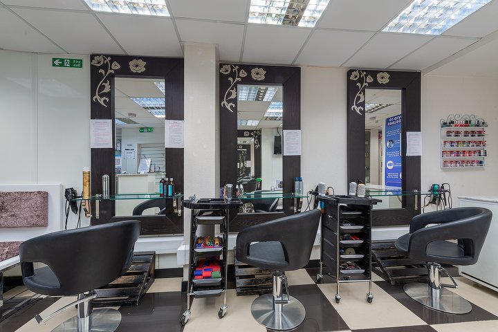 Divine Hair Care & Beauty | Hair Salon in Belsize Park, London - Treatwell