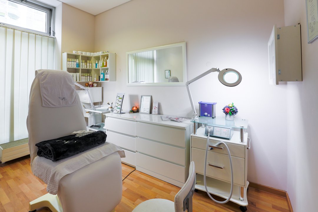 Beautystudio by Gül, Friedrichstraße, Berlin