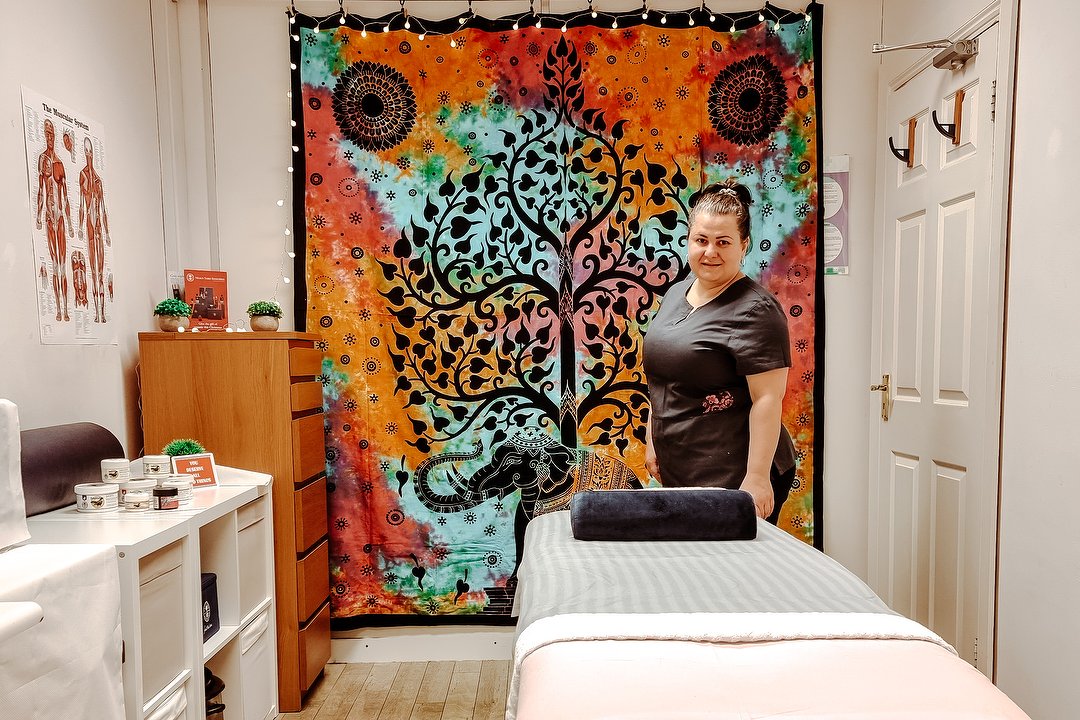 Linds Massage Therapy, Central London, London