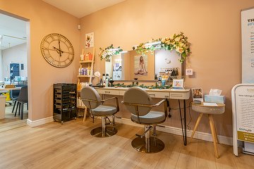 Dolly & Dimple’s Cosmetic and Skincare Specialists, Withington, Manchester