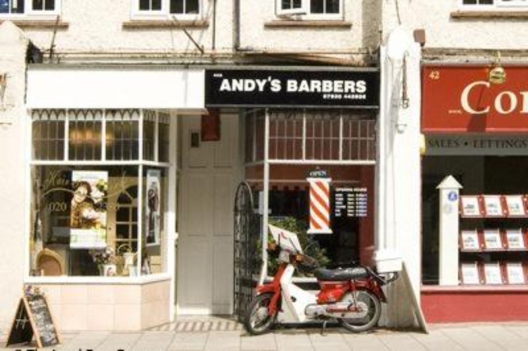 Andy's Barbers, Eltham, London