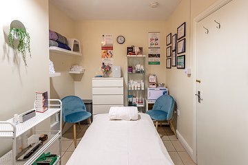 Mineral Beauty Lounge, Summerstown, London
