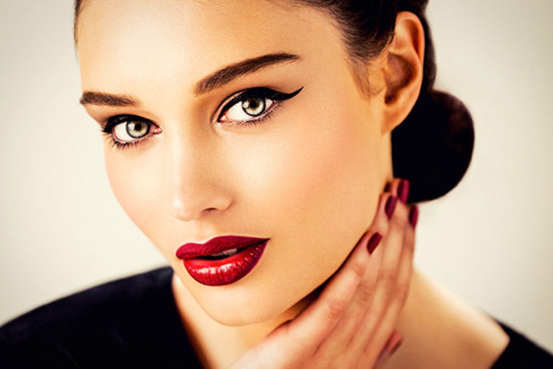 Laura Stone MUA, Essex