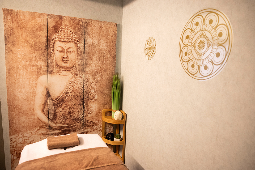 Nefertiti Beautycenter Amsterdam, Admiraal de Ruijterweg, Amsterdam