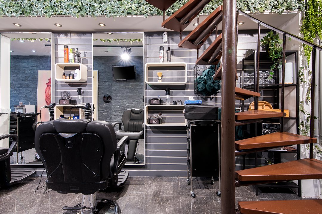 Azela Salon & Barber Shop, Gouda, Zuid-Holland