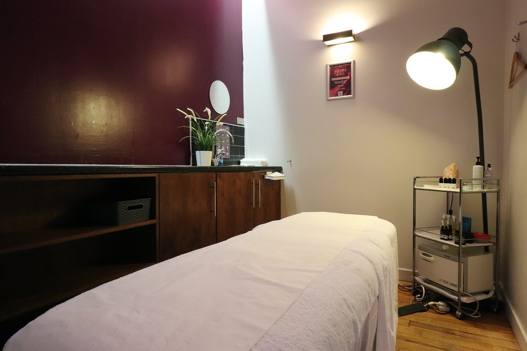 Beauty Spa in Central Edinburgh - Book Now - Pure Spa & Beauty – PURE Spa &  Beauty