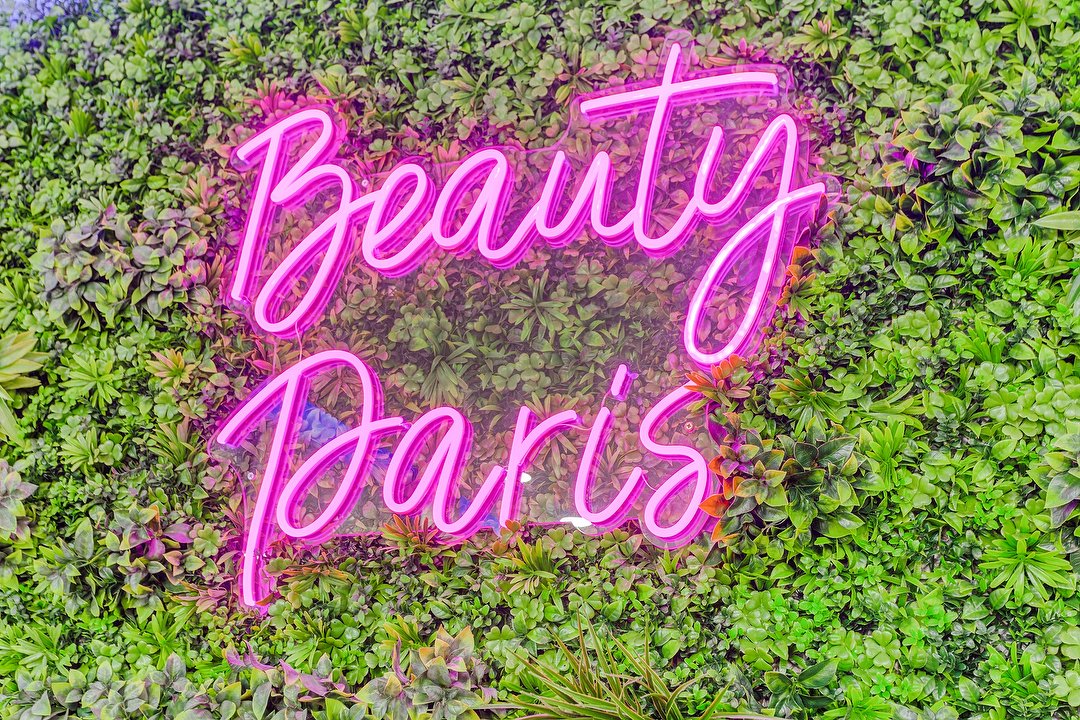 Beauty Paris - Paris 19, Combat, Paris