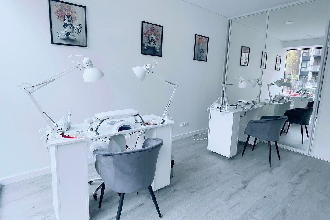 Disney nail studio, Vilnius