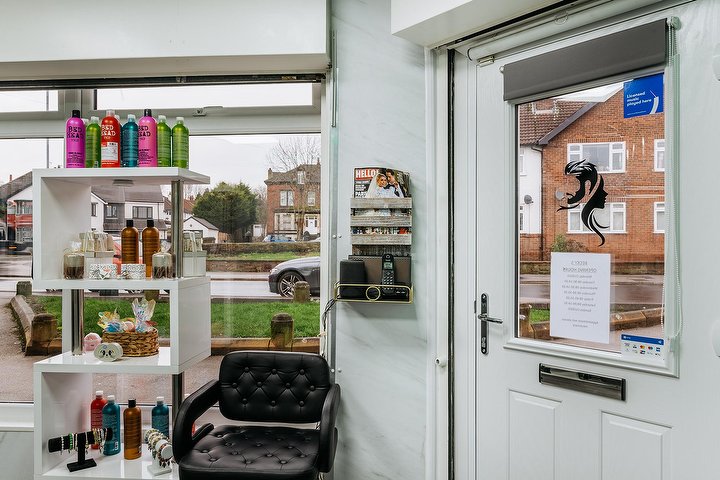Becky's - Coiffure Leeds - Photo de galerie - OneBooking