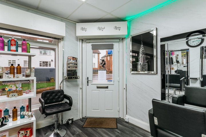 Becky's - Coiffure Leeds - Photo de galerie - OneBooking