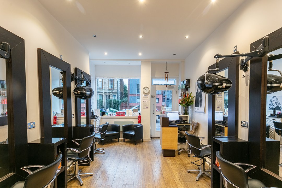 Louise Alan Hair Design Hair Salon in Netherlee East