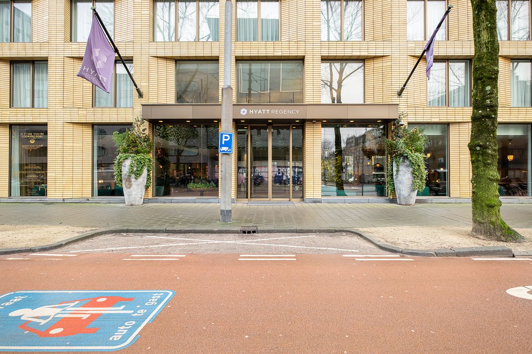 Essence Spa Sarphatistraat, Amsterdam-Centrum, Amsterdam