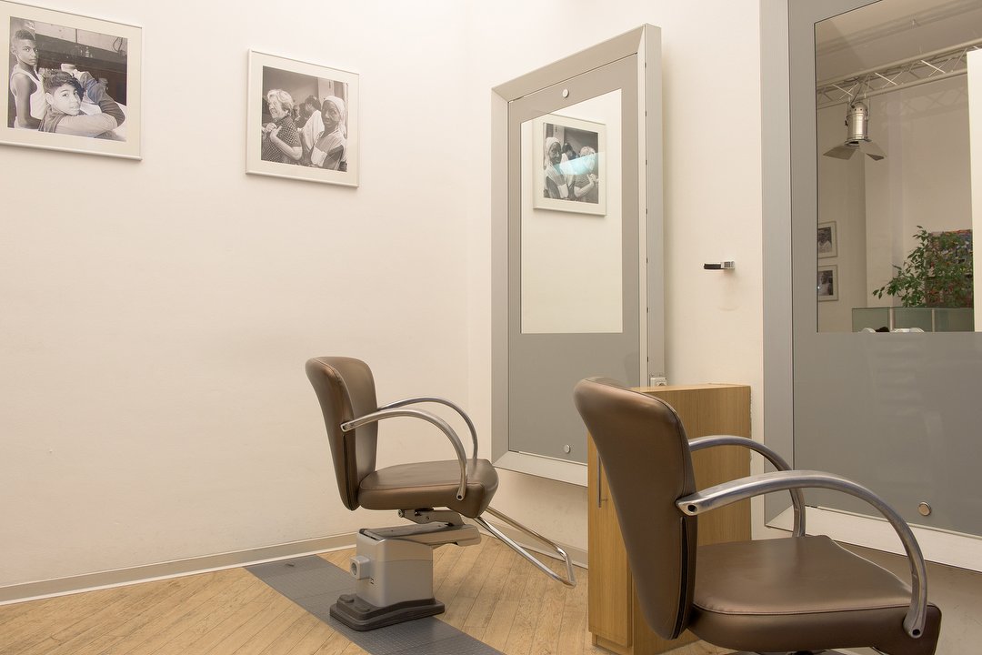 Friseure Und Friseursalons In Der Nahe Von Alexa Berlin Treatwell