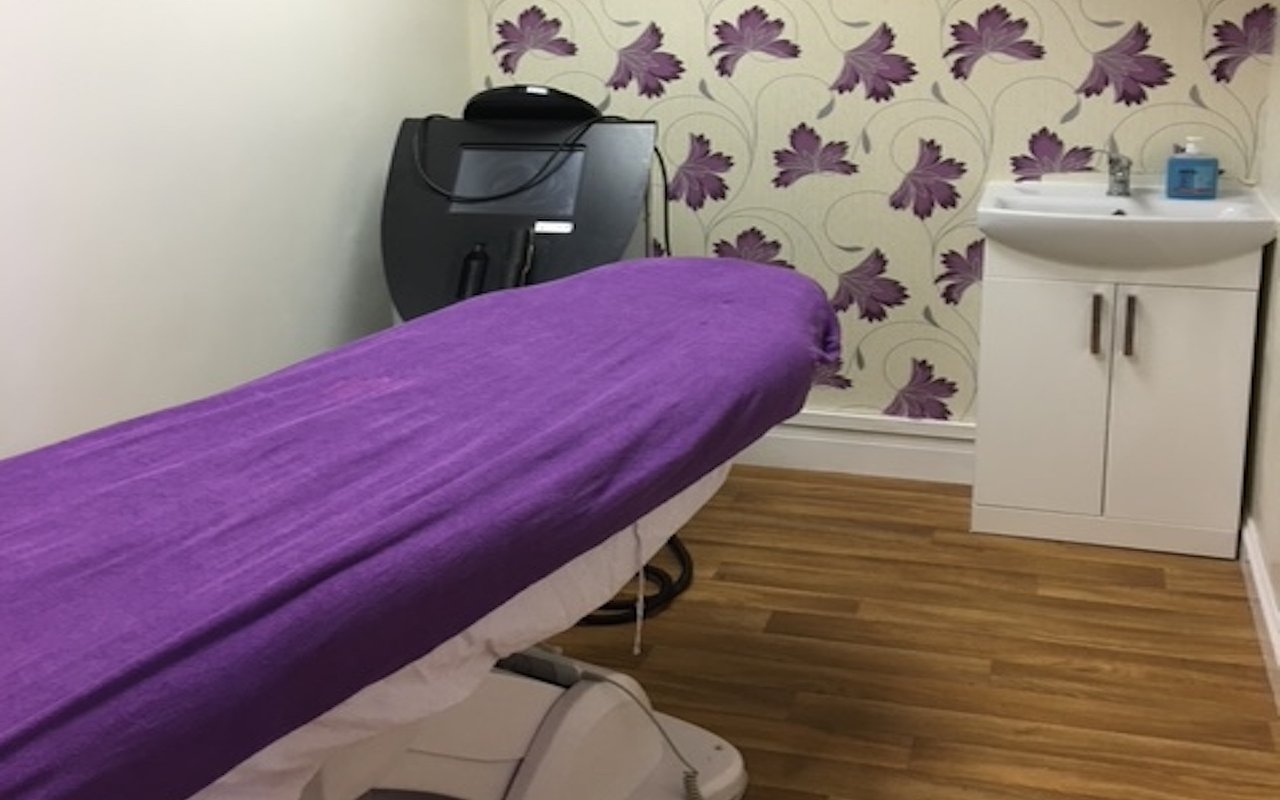 Deep Cleansing Facials near Kent Treatwell