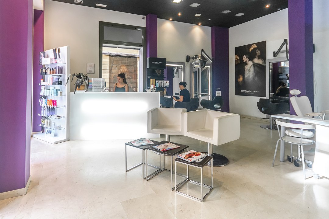 Lux Style Peluquería y Estética, Vila de Gràcia, Barcelona