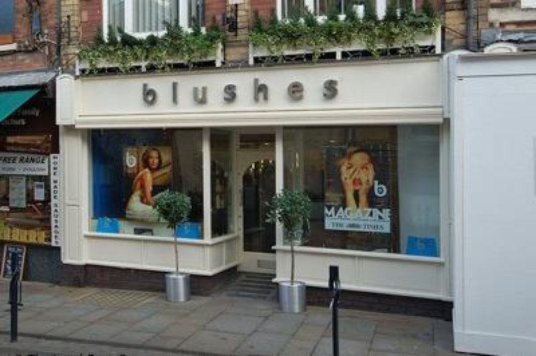 Blushes, Gloucester