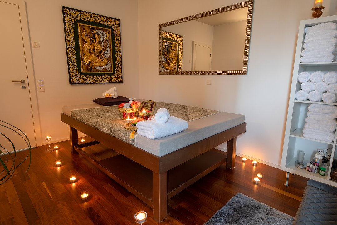 Amata Thai Massage & Body SPA, Altendorf, Kanton Schwyz