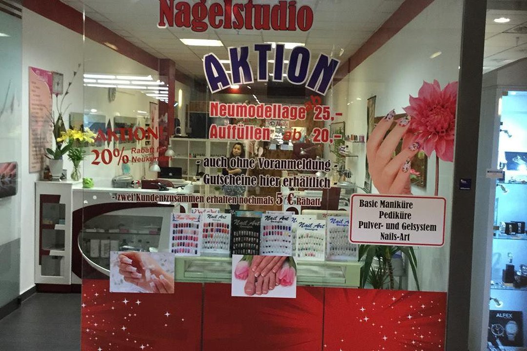 T.D Nails - Halle, Halle